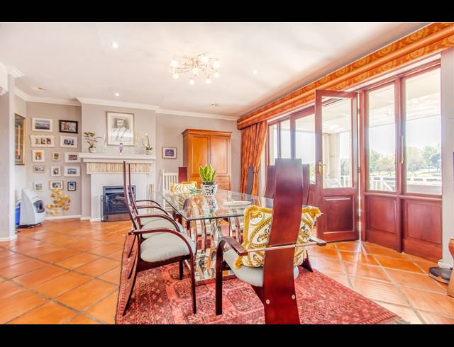 3 BEDROOM HOUSE TO LET IN CEDAR LAKES
